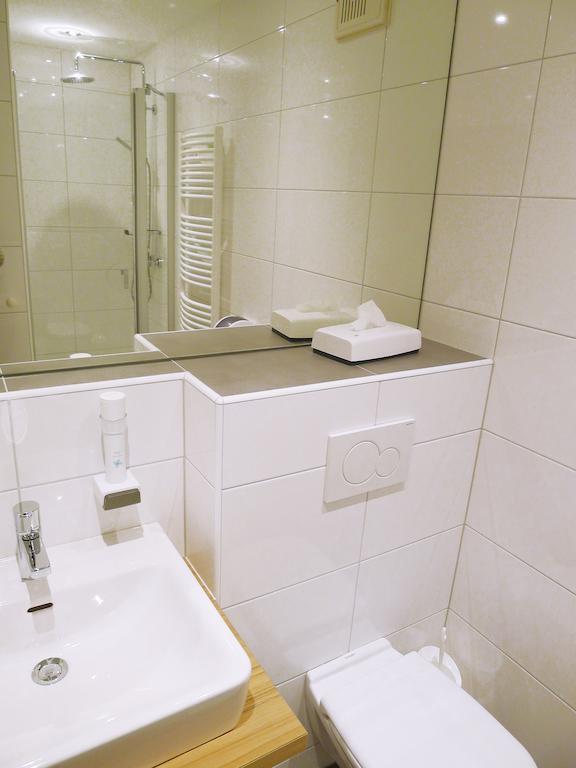 Hotel Restaurant Boeck "Roter Hahn" Ζανκτ Πέλτεν Δωμάτιο φωτογραφία